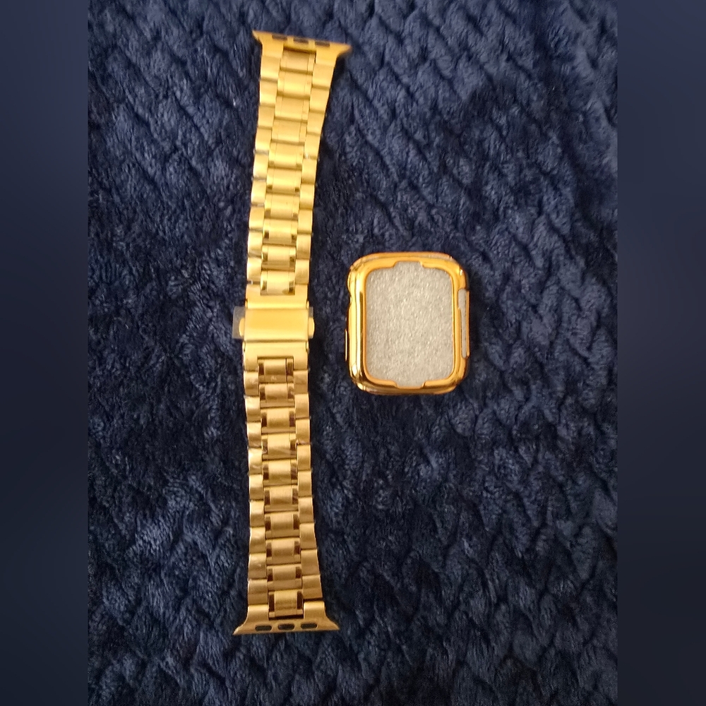 Elegant Gold Women's Bracelet I Watch